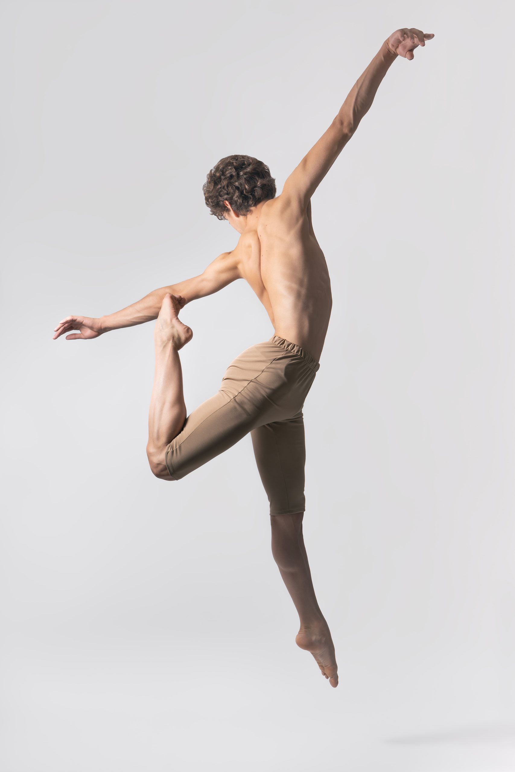 The Shape of Grace by Diego Sánchez - Featuring Jibran Landell - Intimate Dancer - Male Form
